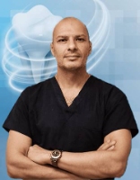 Dr. Oleg Genis, DMD